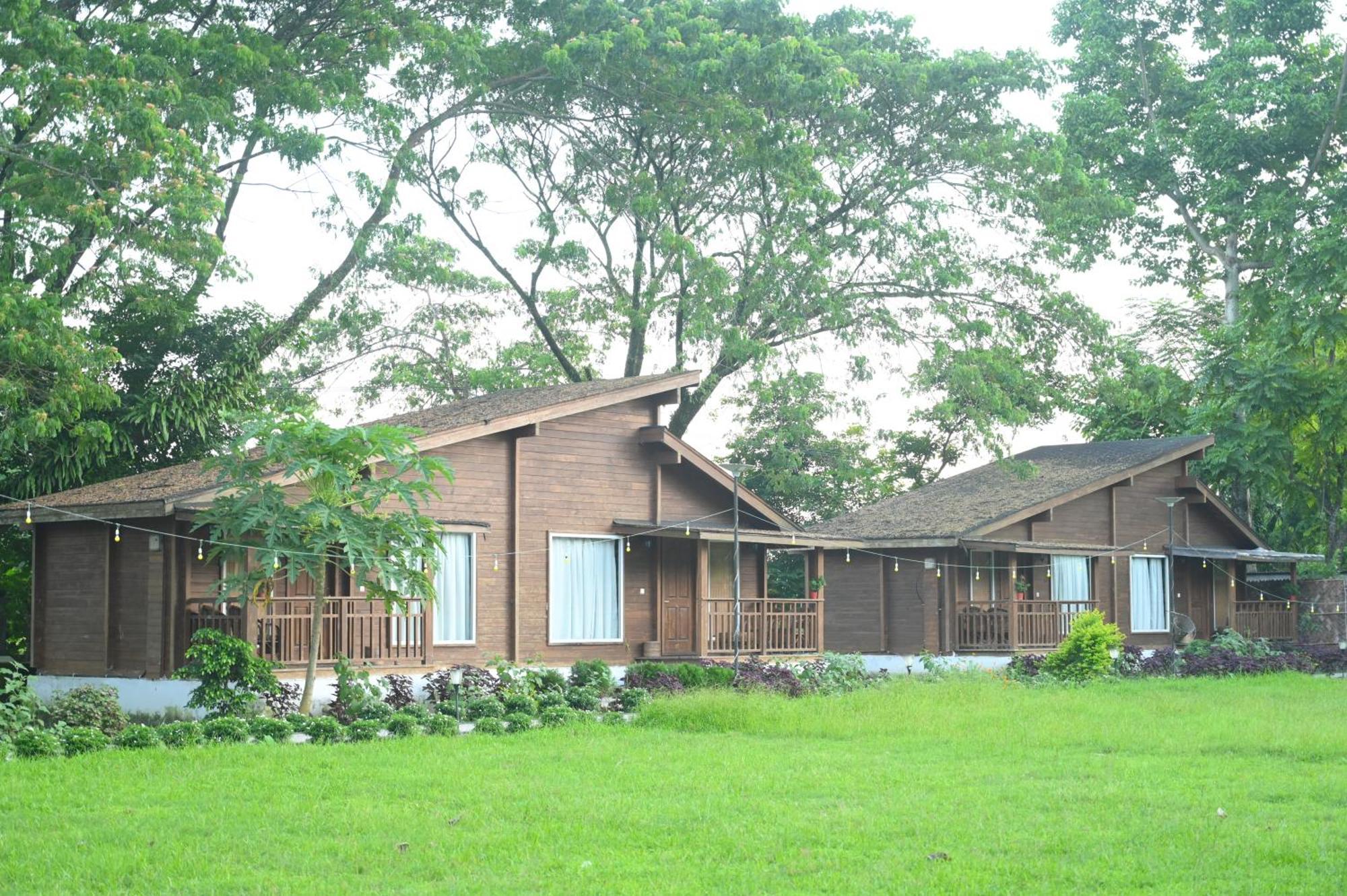 Jironi Resort Tezpur Kültér fotó