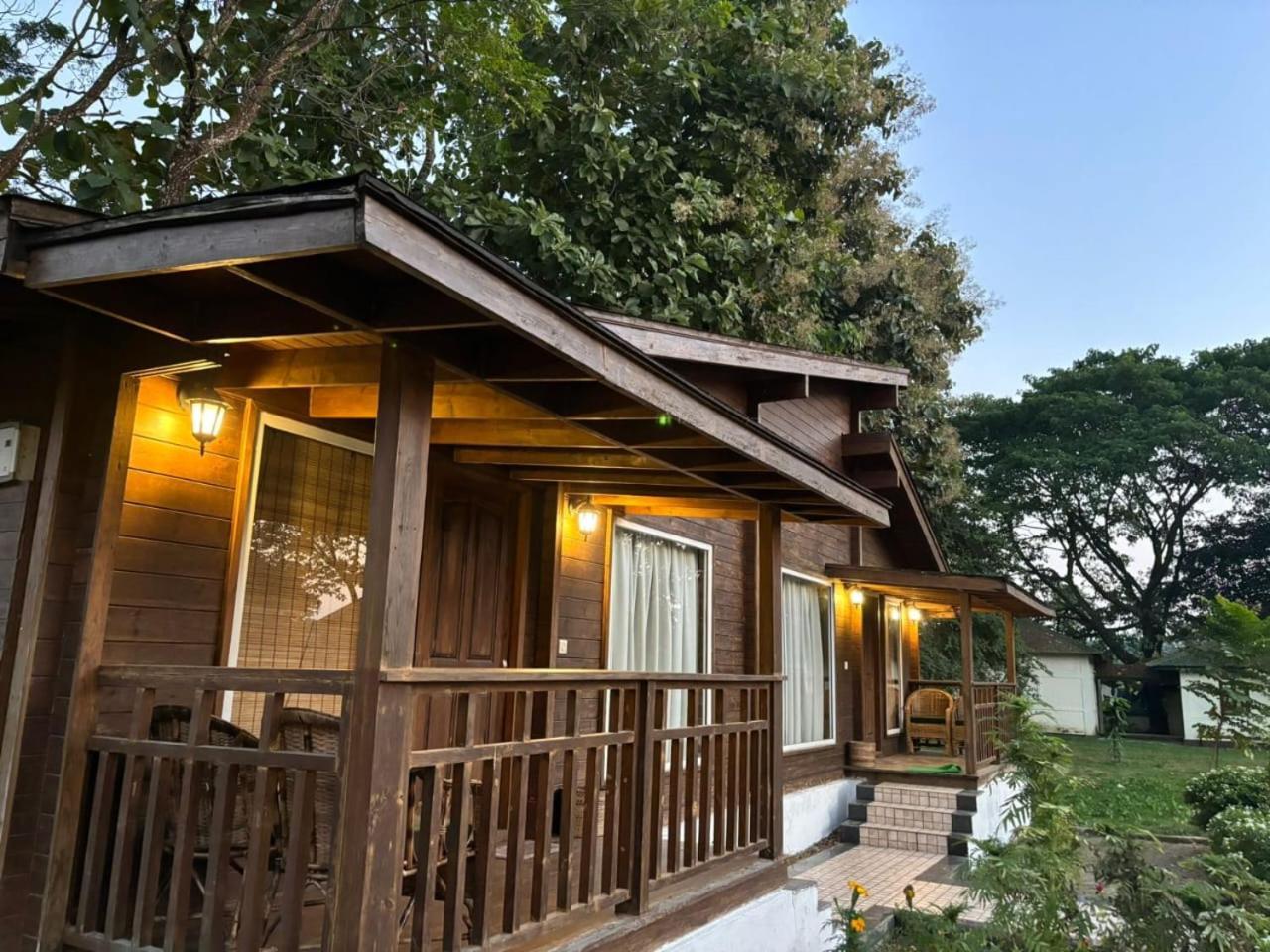 Jironi Resort Tezpur Kültér fotó